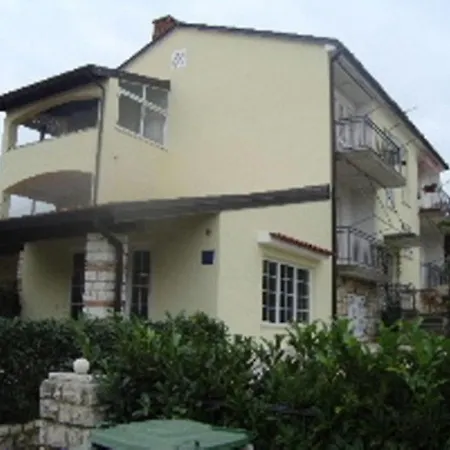 Premium Sunny Apartment